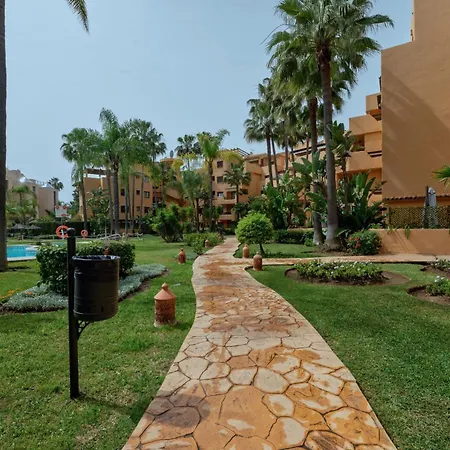Appartement Amplio De 3 Junto A La Playa, Costalita, *